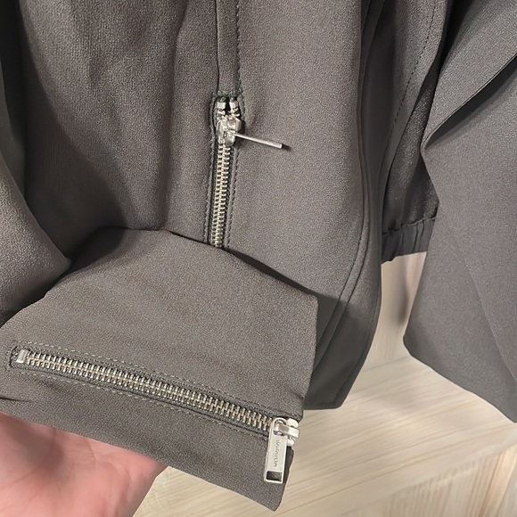 ARITZIA Babaton Moto Jacket 2 | Olive
Green - Picture 5 of 7